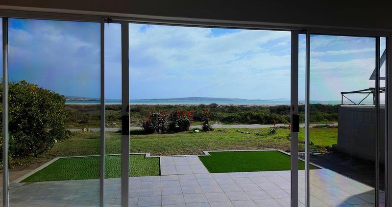 4 Bedroom Property for Sale in Middedorp Western Cape
